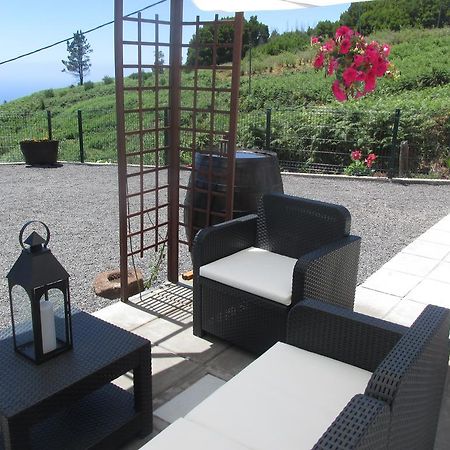 Casa Formiga Villa Faja da Ovelha ภายนอก รูปภาพ