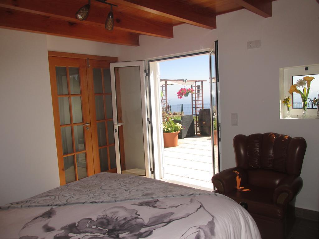 Casa Formiga Villa Faja da Ovelha ภายนอก รูปภาพ